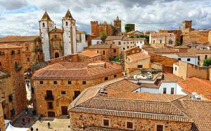 Cac�res