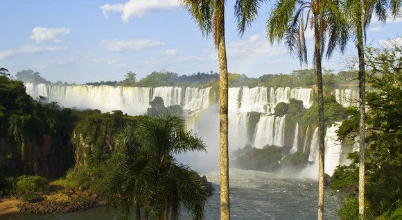 Vuelo + Hotel a Puerto Iguaz�
