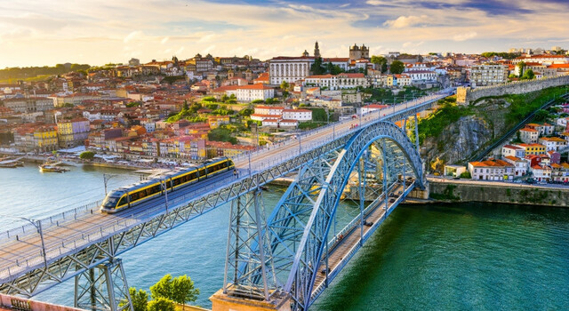 MPTCM: MADRID, LISBOA, OPORTO & F�TIMA 9 D�as 2