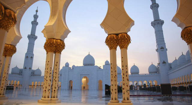 Abu Dhabi a tu aire 3