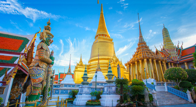 9 D�AS BANGKOK TAILANDIA AL COMPLETO CON TEMPLO BLANCO Y MUJERES JIRAFA 3