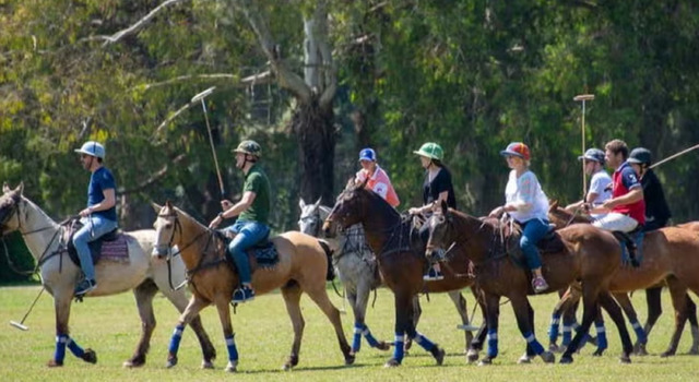 Experiment� jugar al Polo en Estancia Villa Mar�a 5