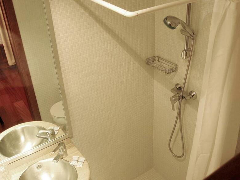 Hotel La Plaza I
