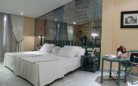 Hotel Azz M�rida Medea