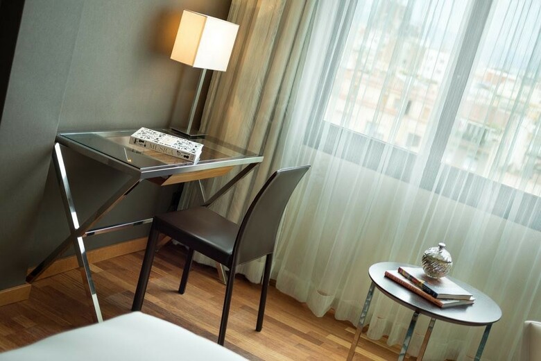 Renaissance Barcelona Hotel