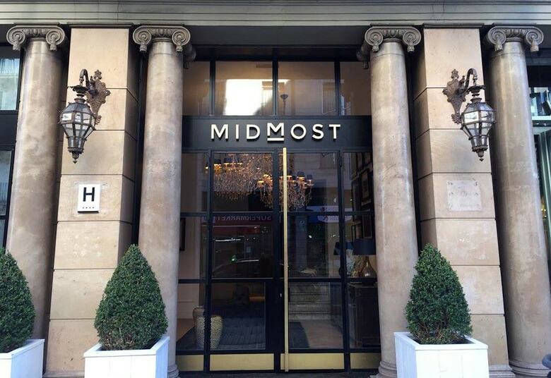 Hotel Midmost