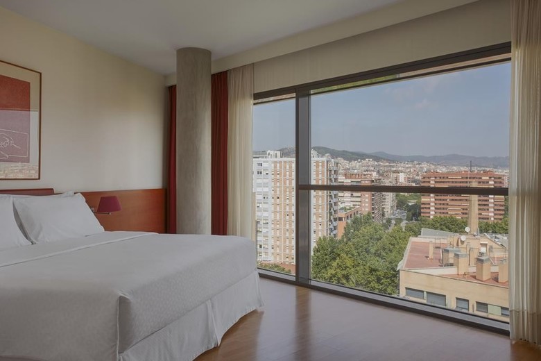 Hotel Four Points By Sheraton Barcelona Diagonal
