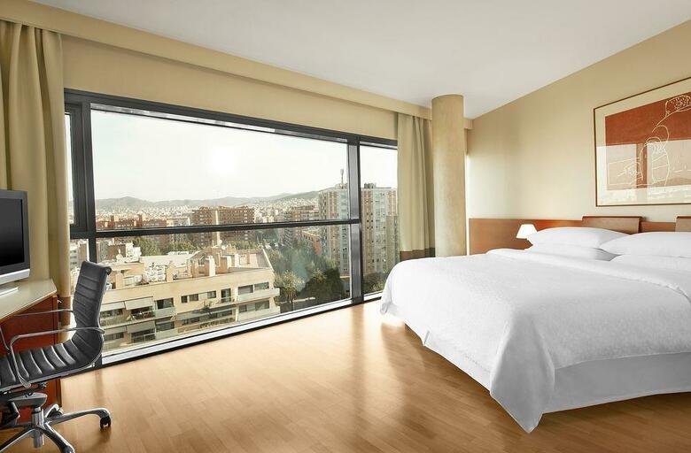Hotel Four Points By Sheraton Barcelona Diagonal