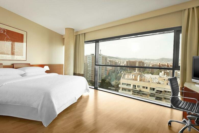 Hotel Four Points By Sheraton Barcelona Diagonal