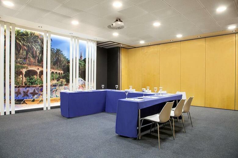 Hotel Four Points By Sheraton Barcelona Diagonal