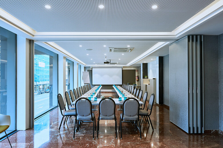 Hotel Mercure Barcelon Condor