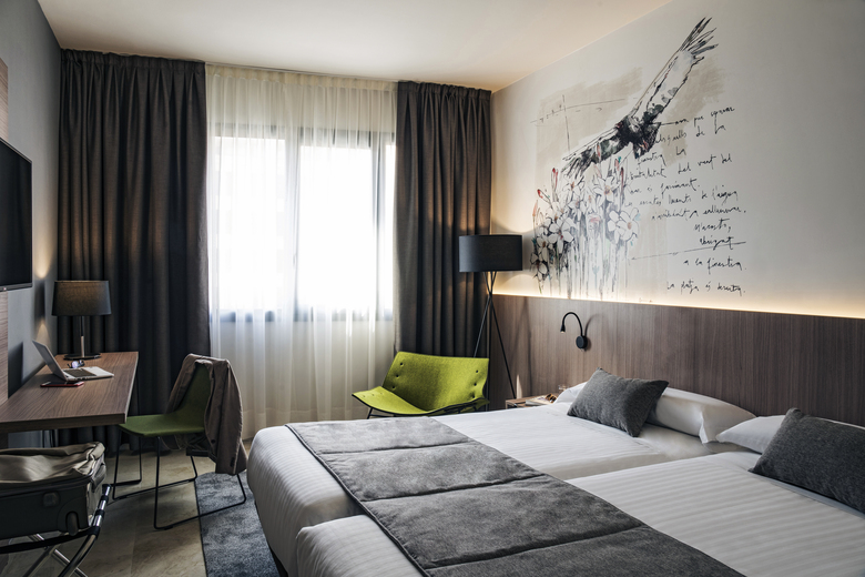 Hotel Mercure Barcelon Condor