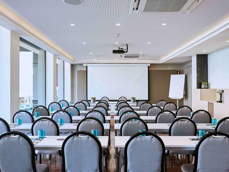 Hotel Mercure Barcelon Condor