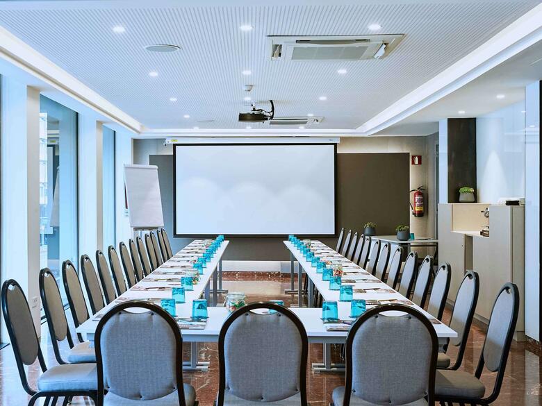 Hotel Mercure Barcelon Condor