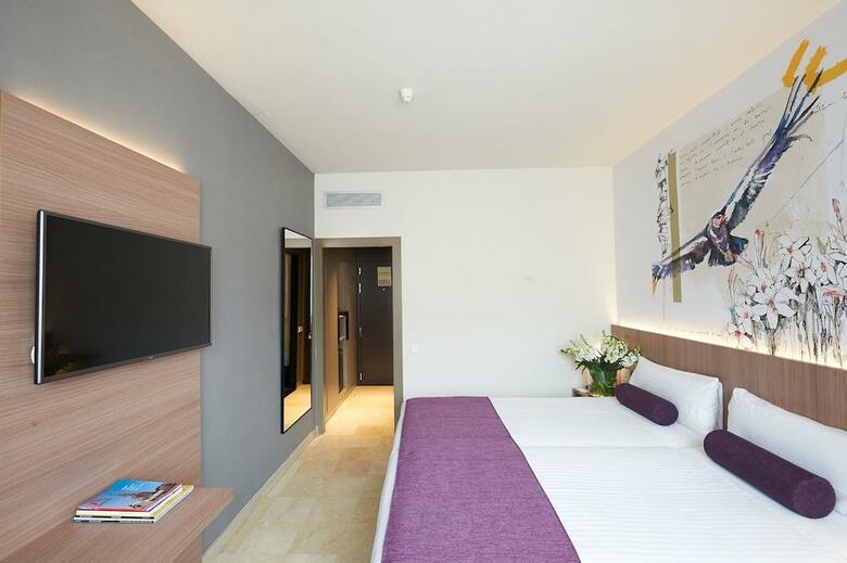 Hotel Mercure Barcelon Condor