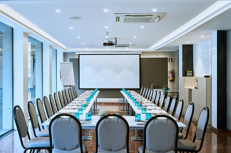 Hotel Mercure Barcelon Condor