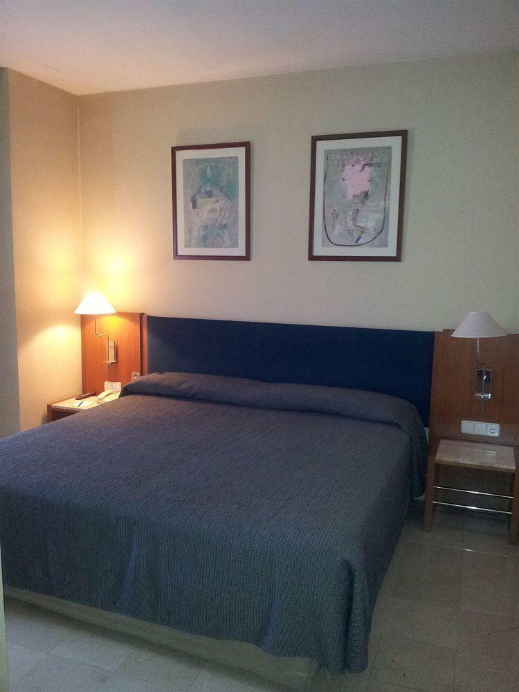 Hotel Mercure Barcelon Condor
