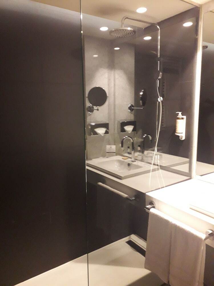 Hotel Mercure Barcelon Condor