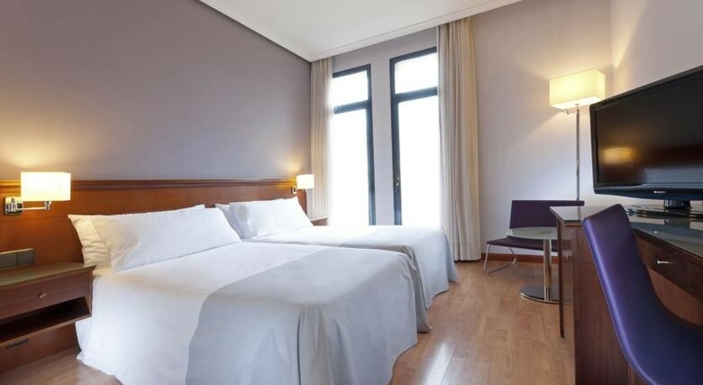 TRYP Madrid Cibeles Hotel