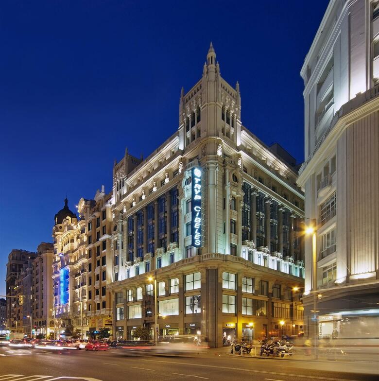 TRYP Madrid Cibeles Hotel