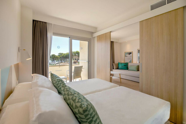 Hotel Js Portocolom Suites