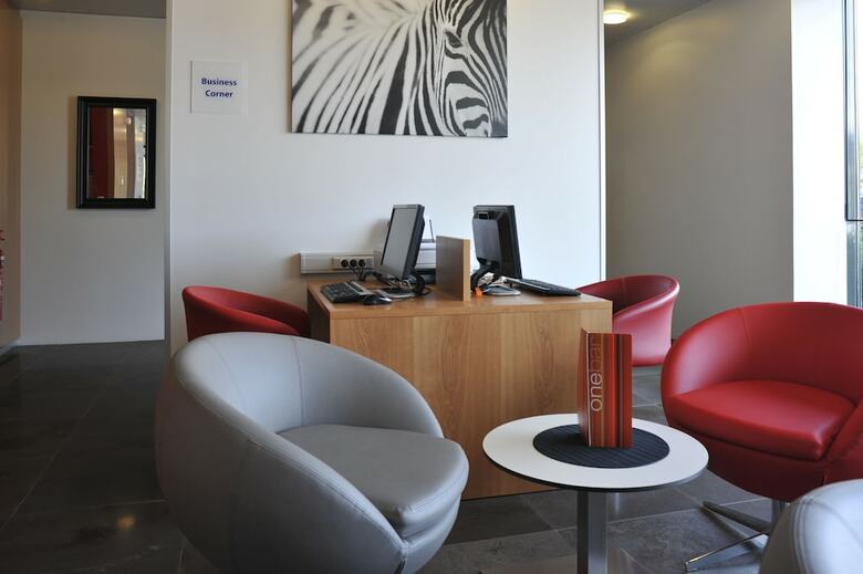 Hotel Express By Holiday Inn Saint-nazaire