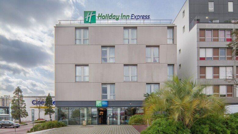 Hotel Express By Holiday Inn Saint-nazaire