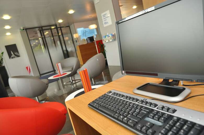Hotel Express By Holiday Inn Saint-nazaire