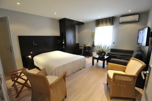 Logis Cottage Hotel