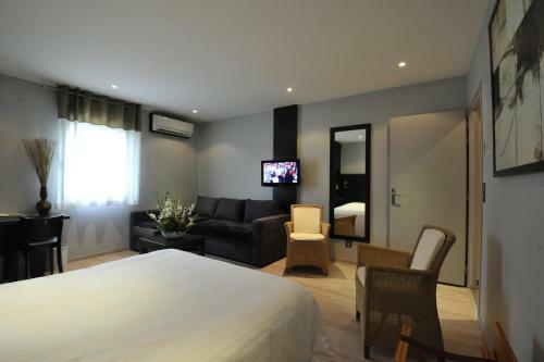 Logis Cottage Hotel