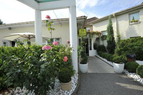 Logis Cottage Hotel