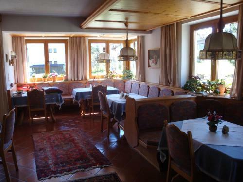 Hostal G�stehaus Treichl