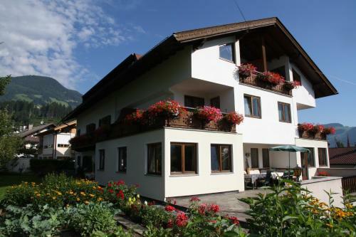 Hostal G�stehaus Treichl