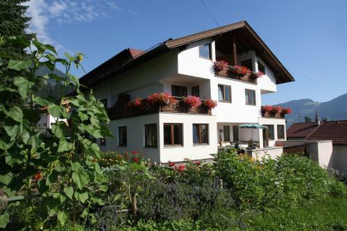 Hostal G�stehaus Treichl