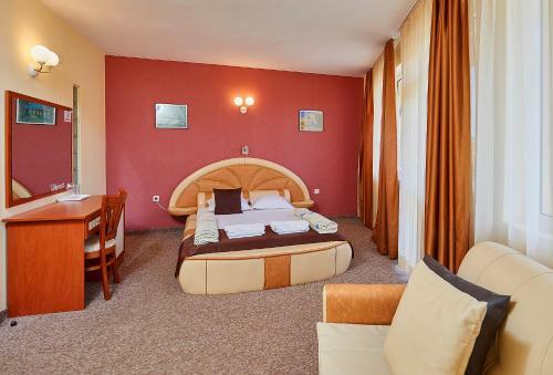 Peneka Hotel