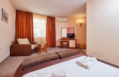 Peneka Hotel