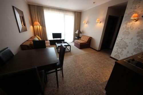 Menada Apartments In Royal Beach