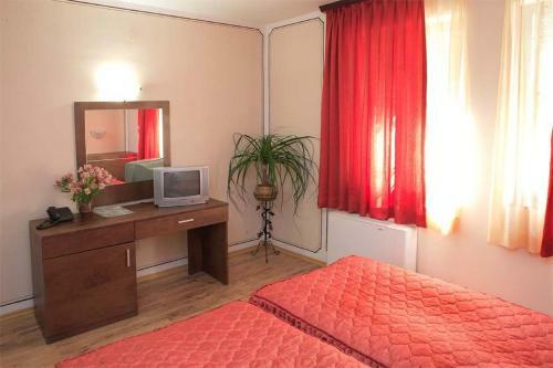 Hotel Alafrangite
