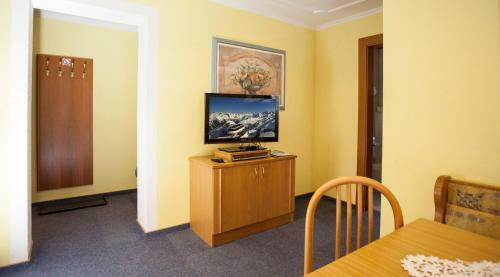 Hostal Apart Anja