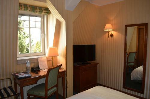 Hotel J�ger