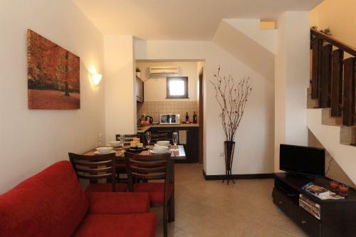 Pearl Apartments