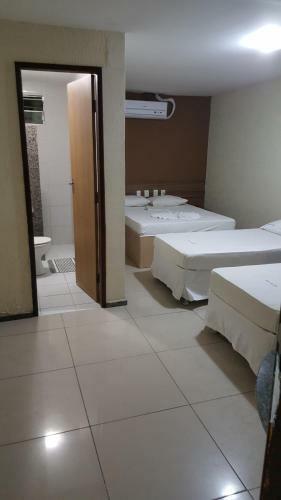 Hostal Hotel Uzi Mar