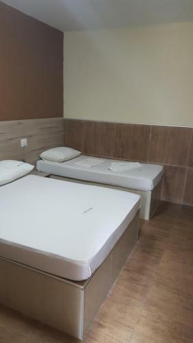 Hostal Hotel Uzi Mar