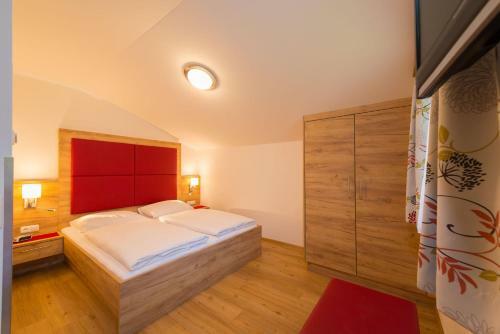 Hostal Landhaus Huber