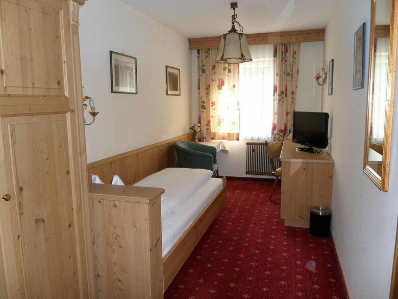 Hotel Neue Post