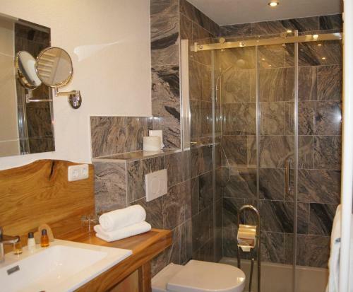 Hostal Apart Confimare