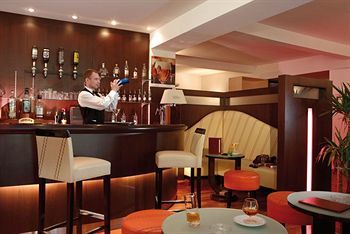 Hotel Logis L'or�e Du Bois