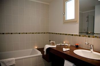Hotel Logis L'or�e Du Bois