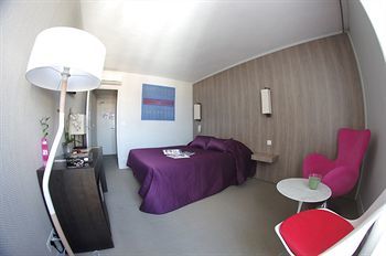 Hotel Bliss