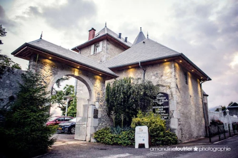 Hotel Ch�teau Des Comtes De Challes